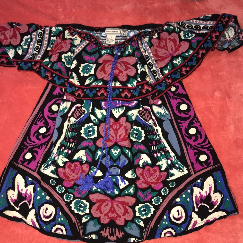 Flying tomato minidress/blouse off shoulder size M